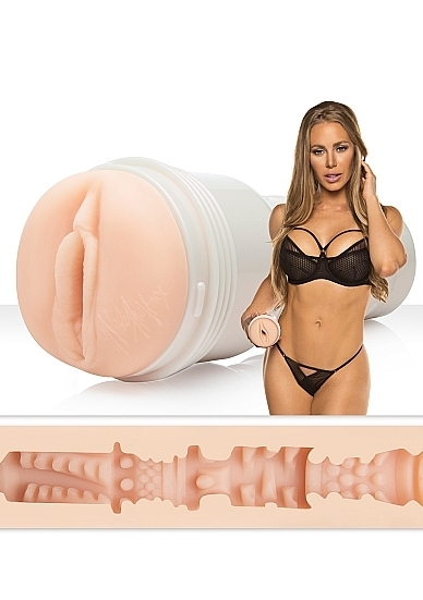 Nicole Aniston - Fit