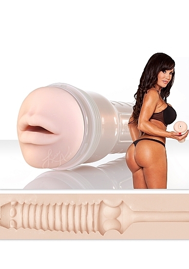 Lisa Ann - Swallow